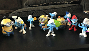 Smurfs vs Minions